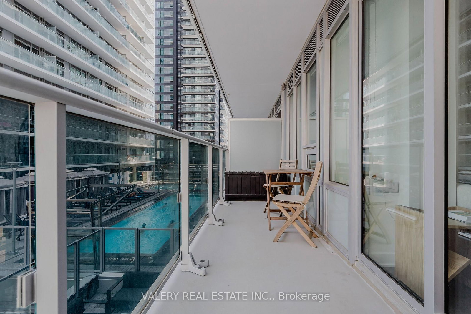 712-195 Redpath Ave, Toronto — 23
