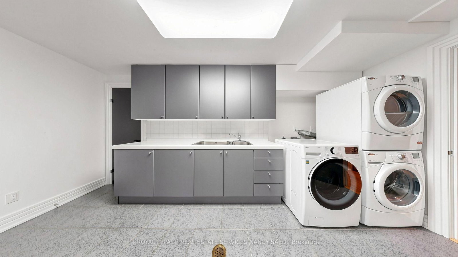 5 Abrams Pl, Toronto — 38