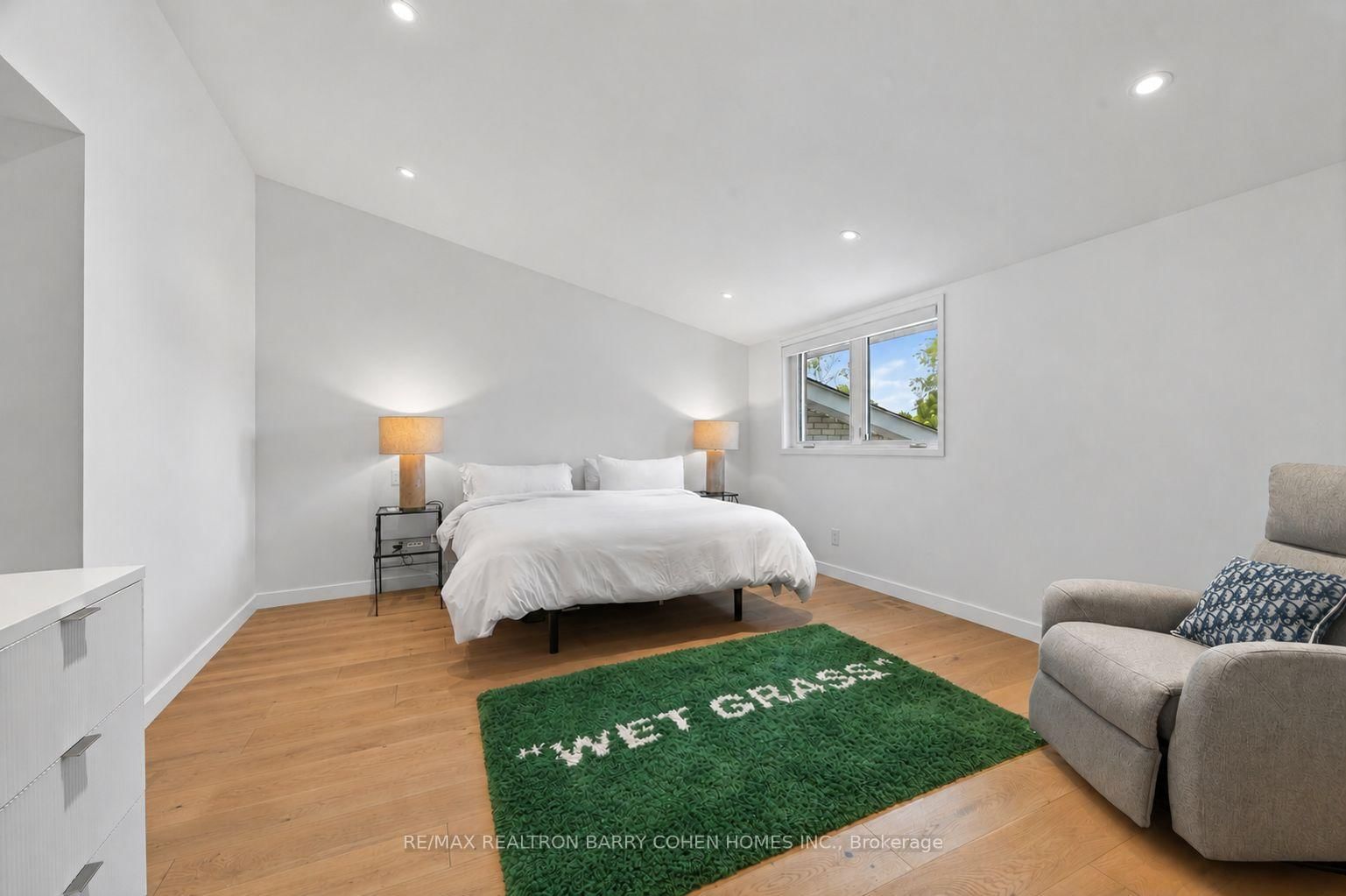 6 Denmark Cres, Toronto — 32