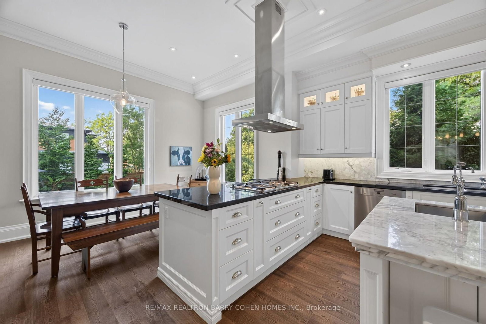100 Munro Blvd, Toronto — 10