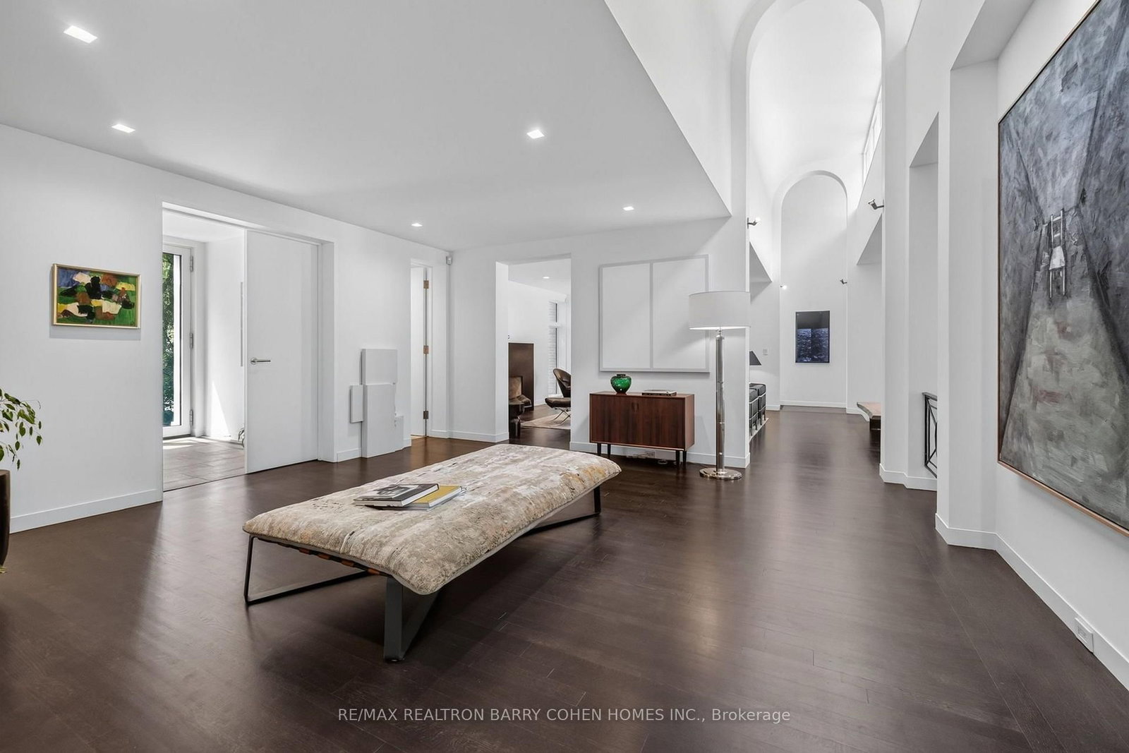 12 Tudor Gate, Toronto — 4