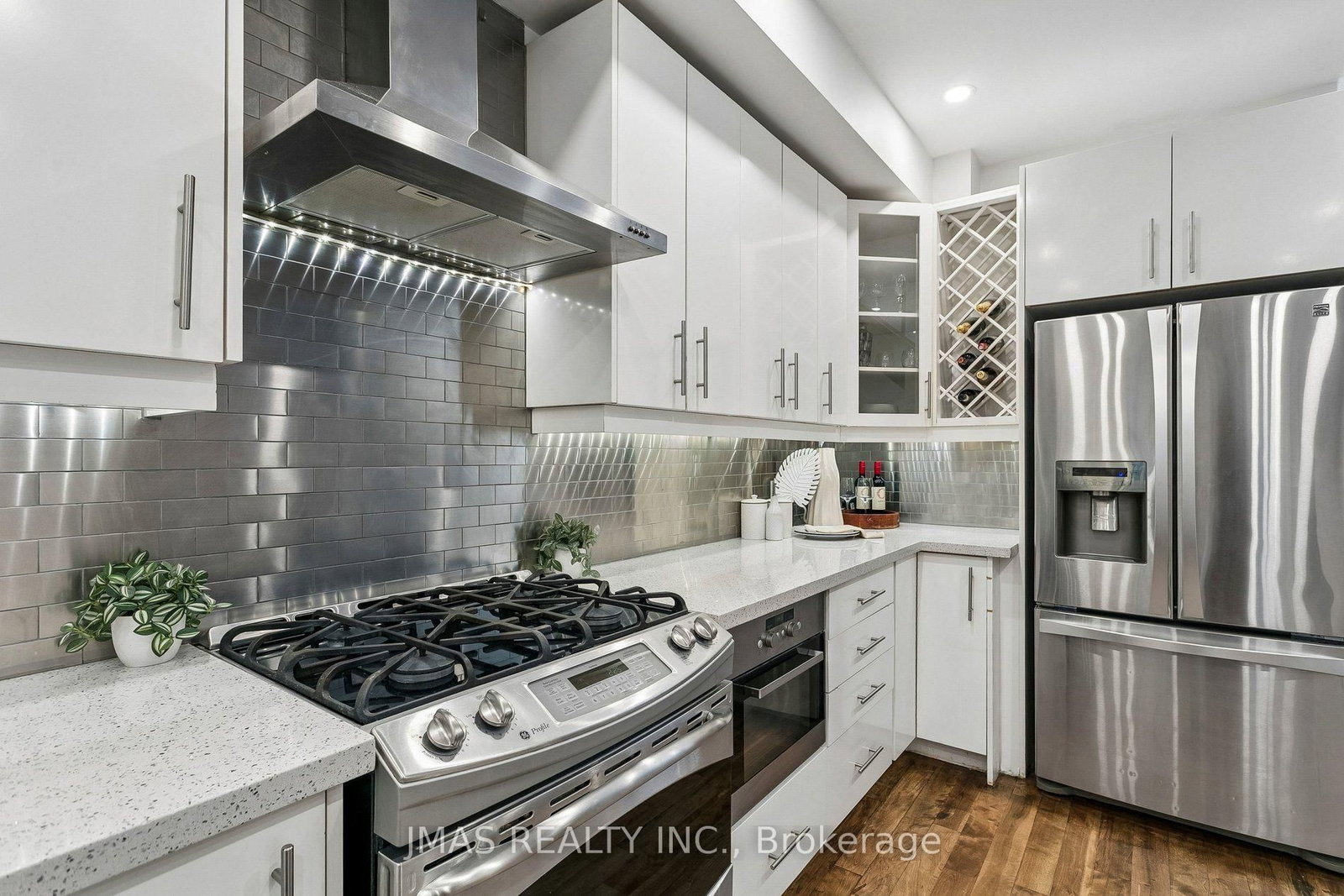 268 Manning Ave, Toronto — 23