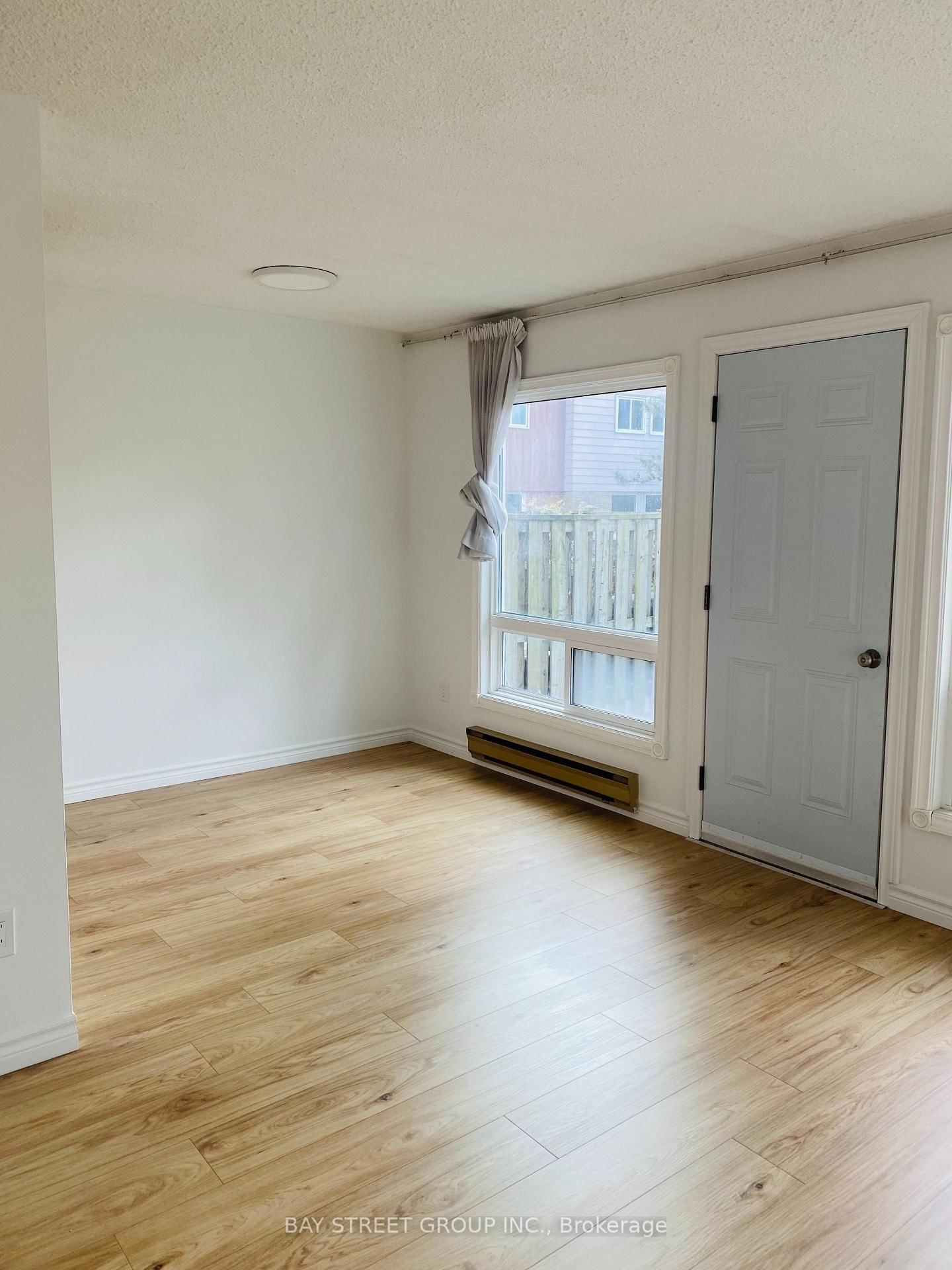 44 Woody Vine Way, Toronto — 4