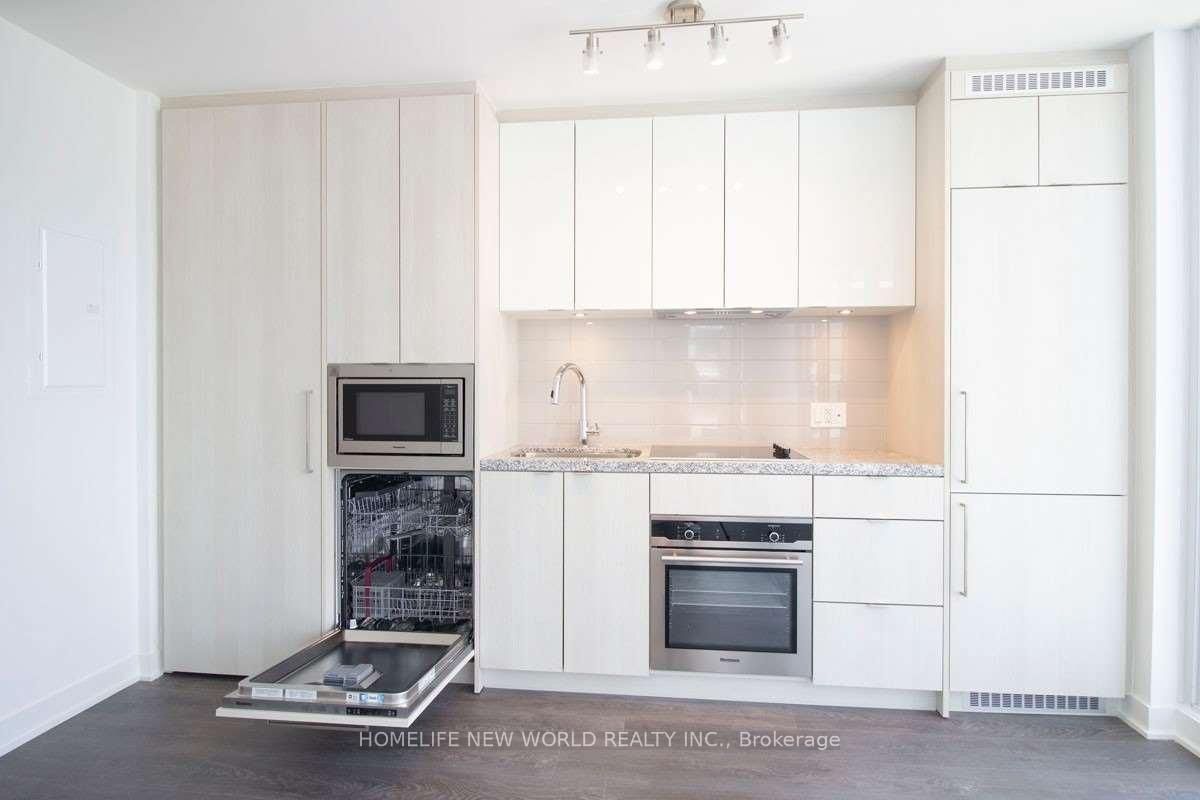 4111-115 Blue Jays Way, Toronto — 8