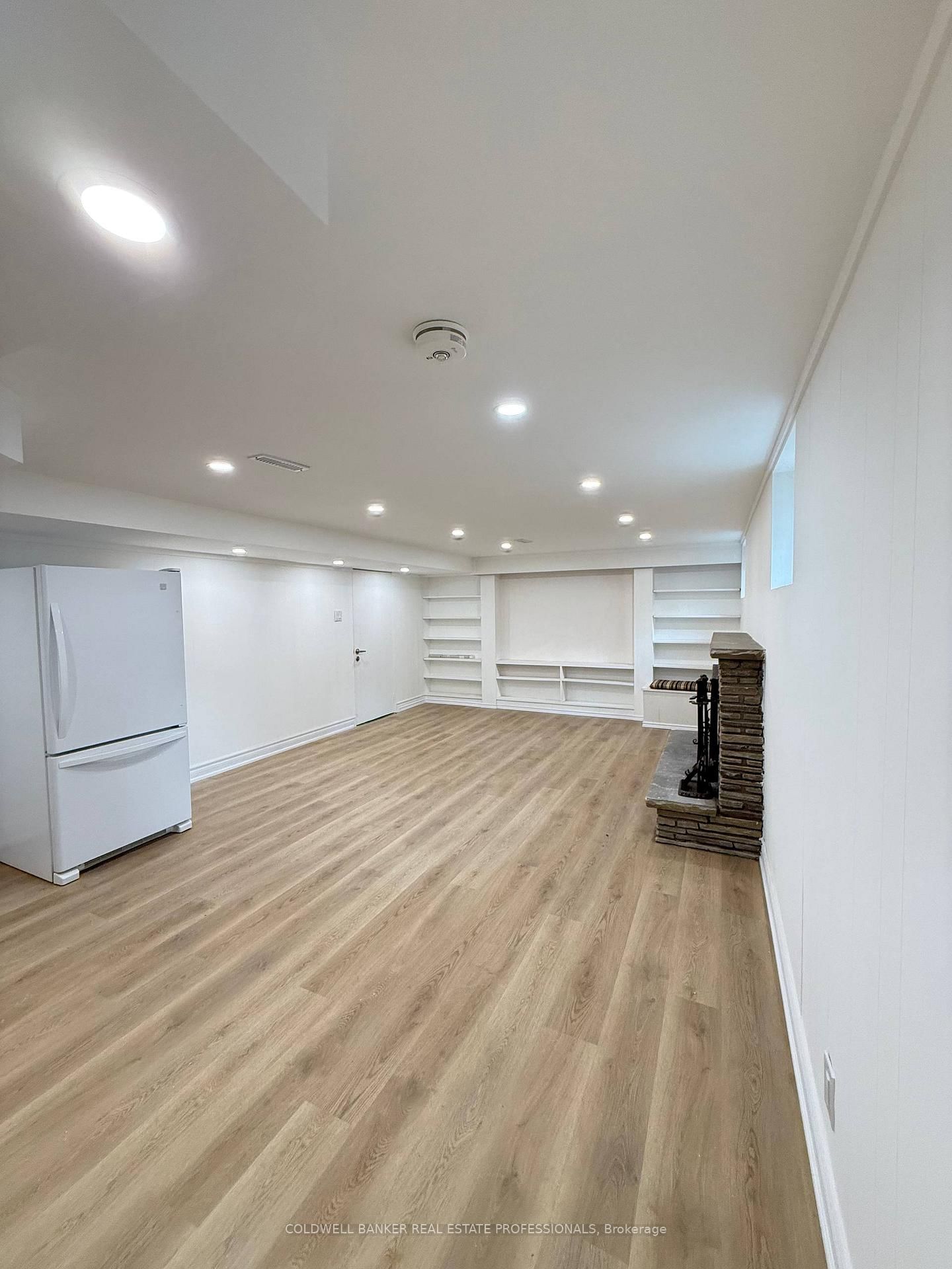 Basement A-232 Newton Dr, Toronto — 6