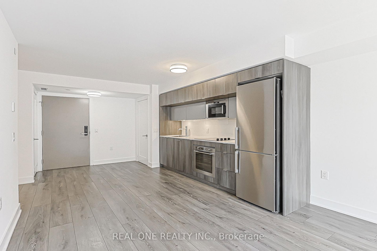 821-585 Bloor St, Toronto — 11