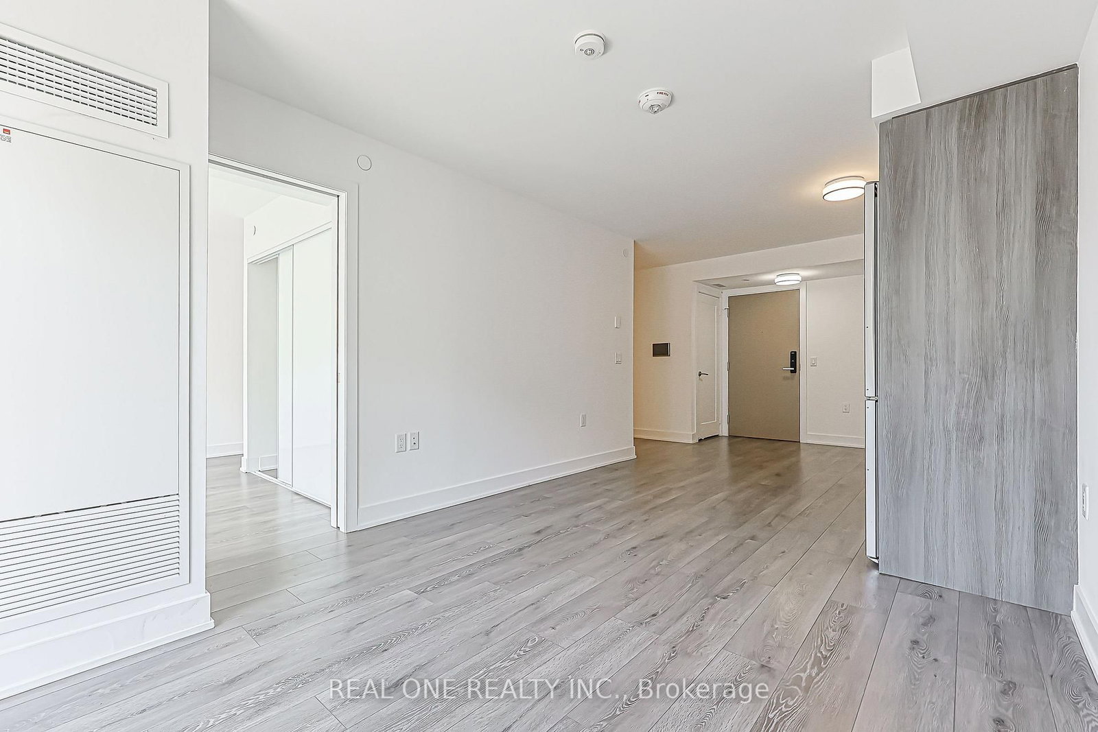 821-585 Bloor St, Toronto — 14