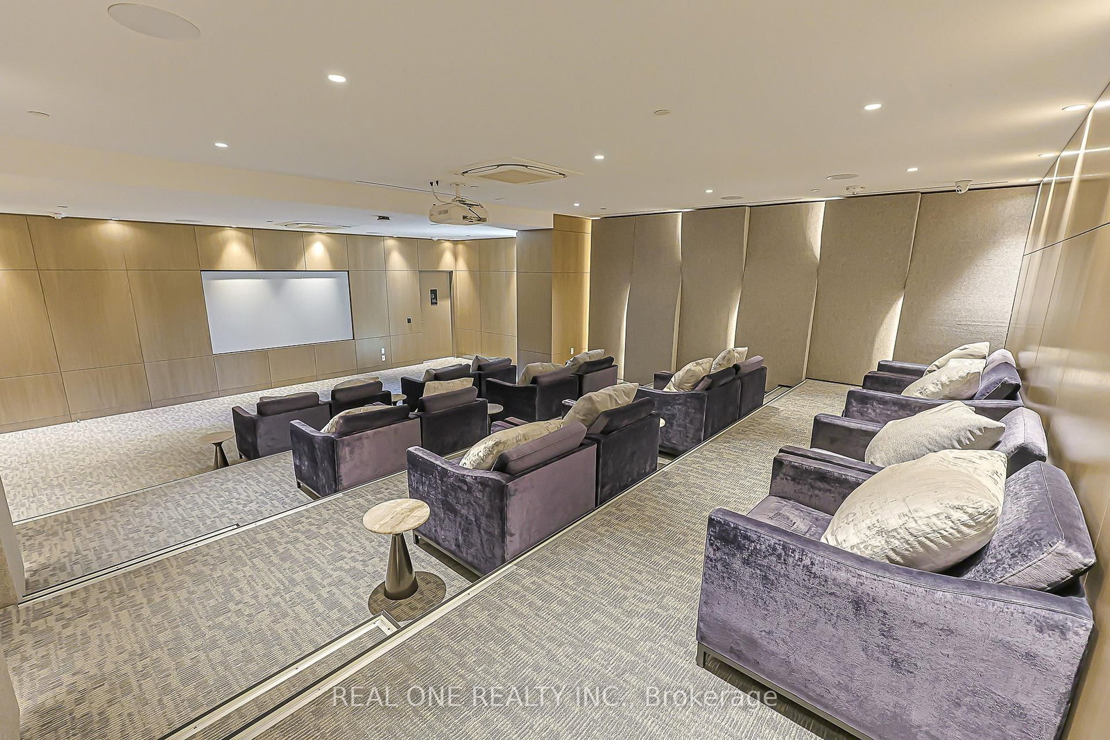 821-585 Bloor St, Toronto — 45