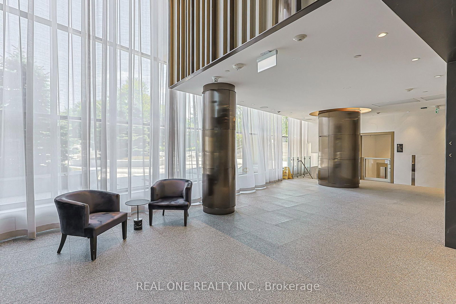 821-585 Bloor St, Toronto — 7