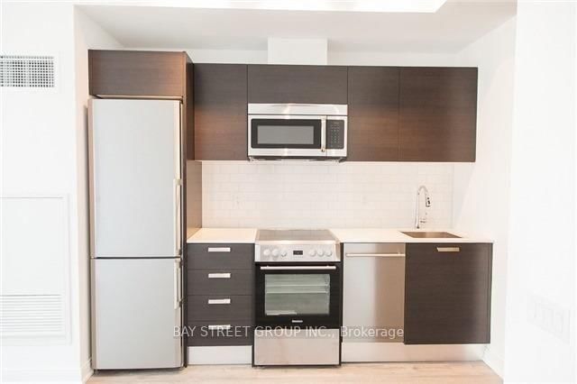 1108-42 Charles St, Toronto — 8