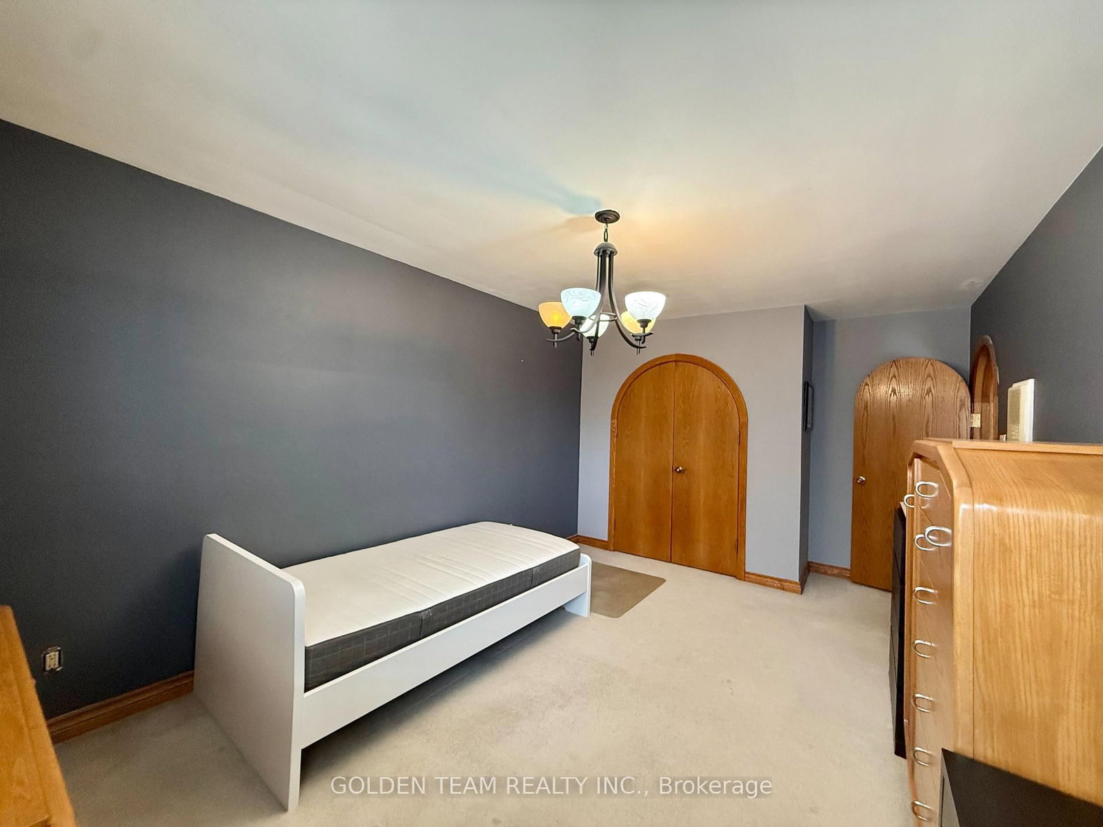 11 Amiens Rd, Toronto — 7