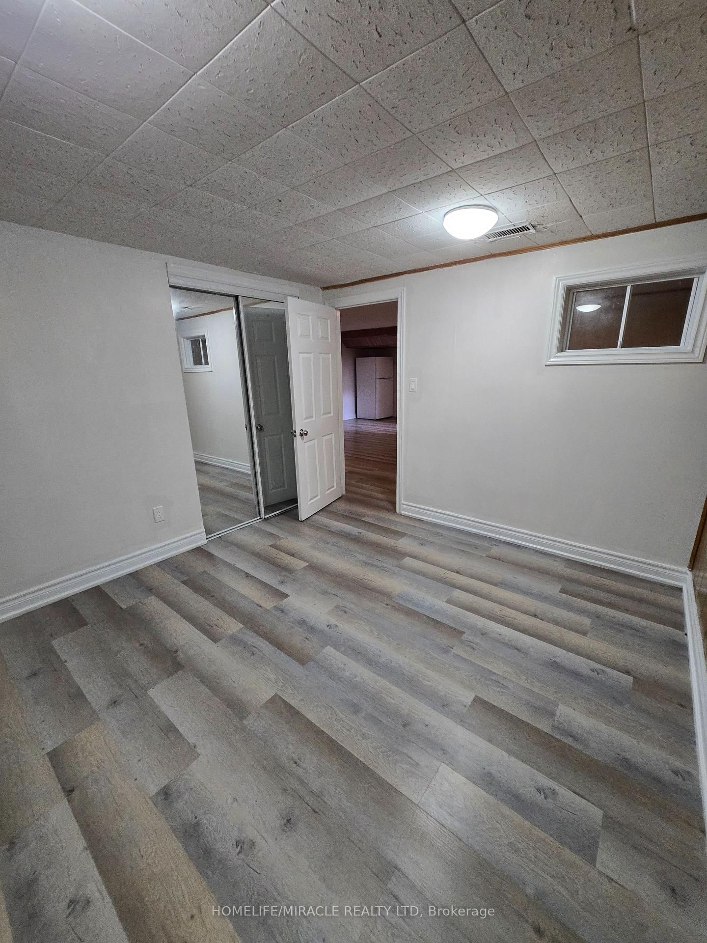 44 Staley Terr, Toronto — 40