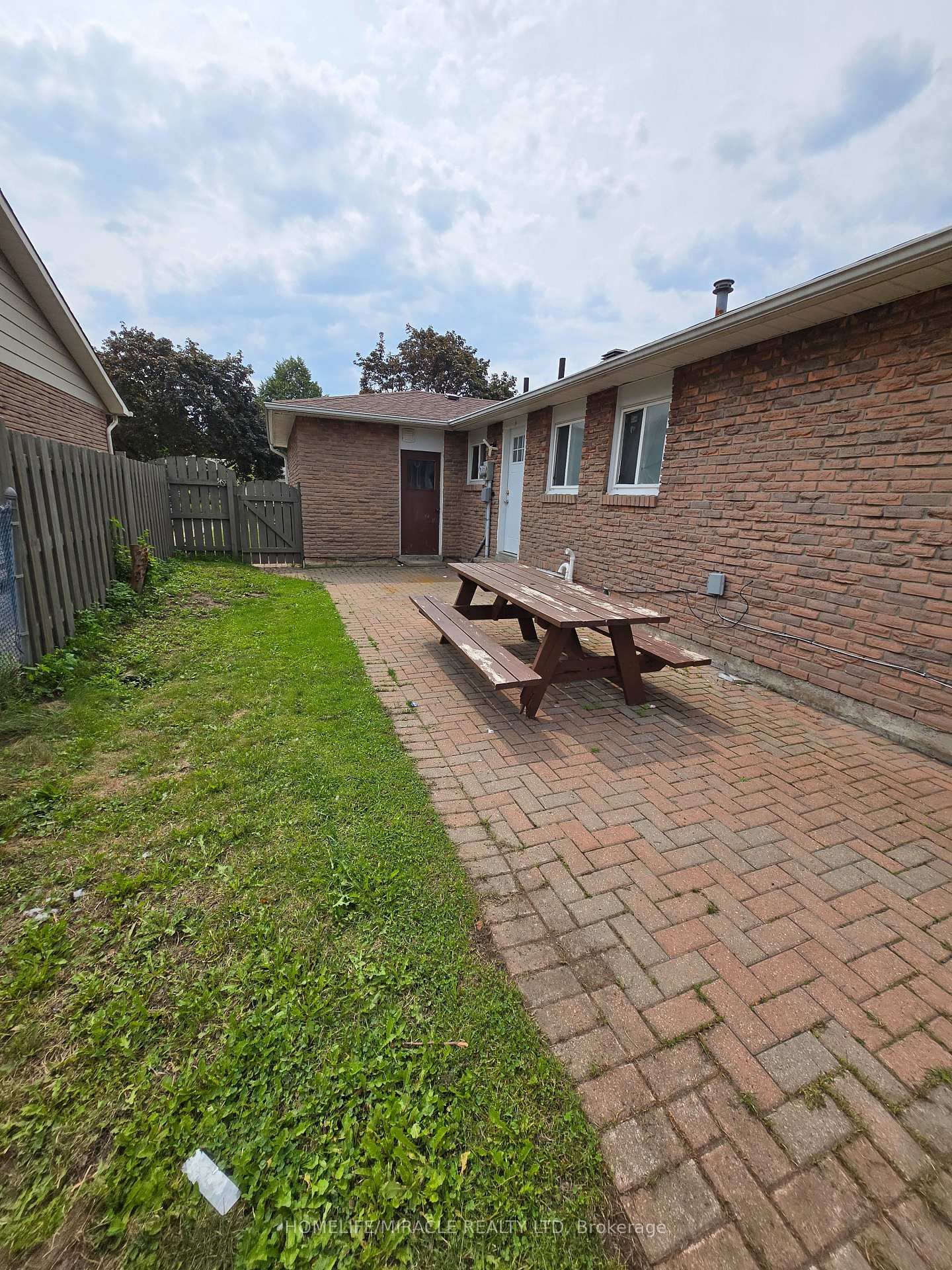 44 Staley Terr, Toronto — 44
