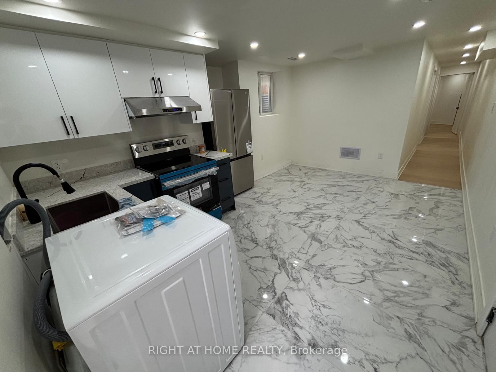 Basement-31 Orleans Dr, Toronto — 12