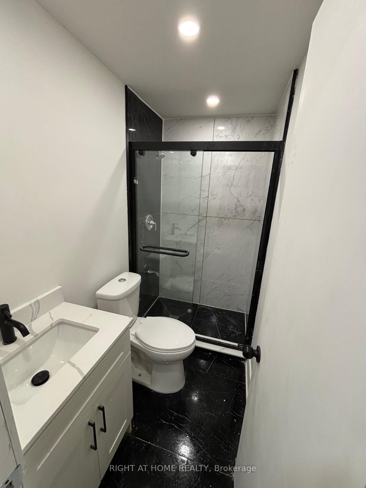 Basement-31 Orleans Dr, Toronto — 7