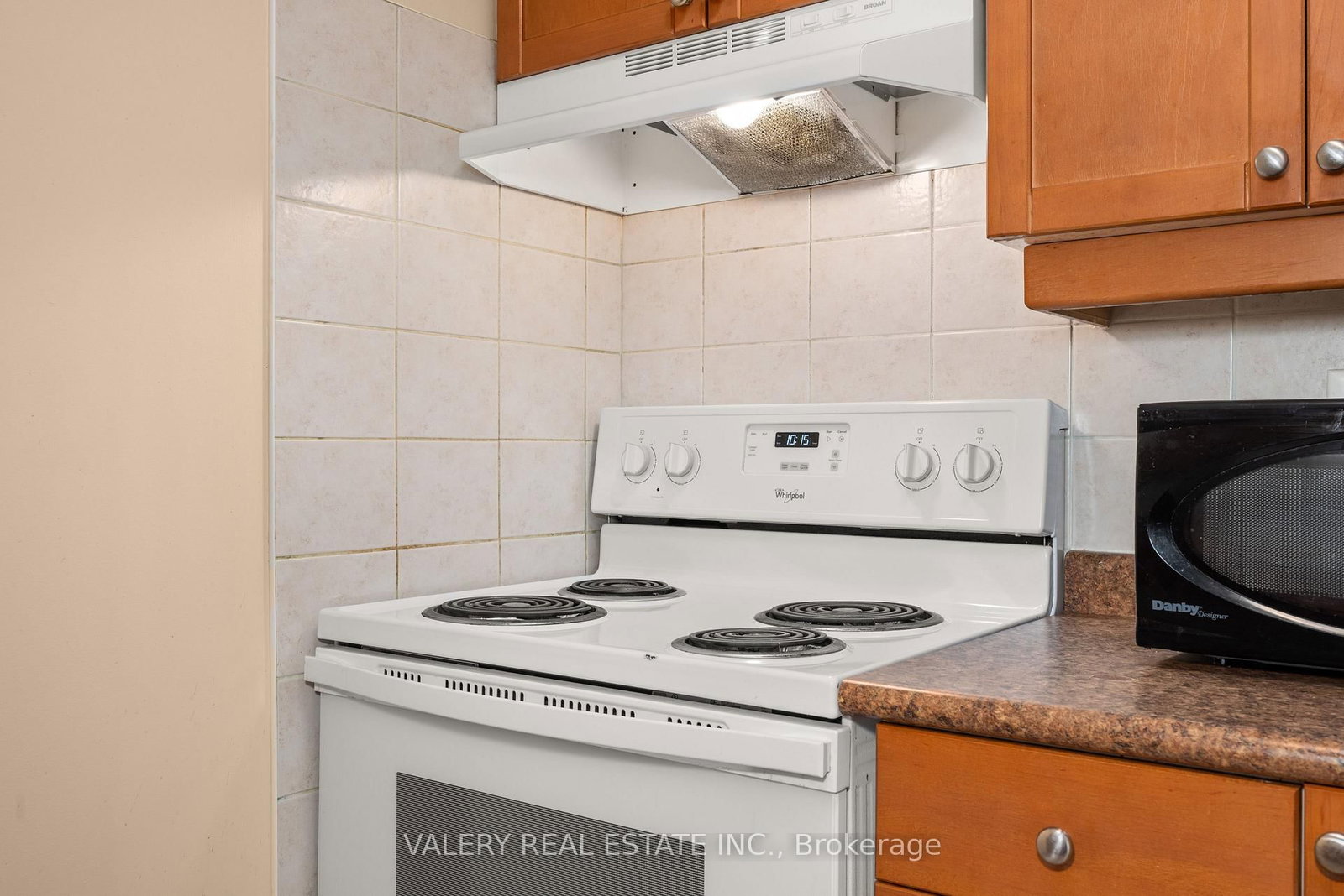 1626-700 Humberwood Blvd, Toronto — 25