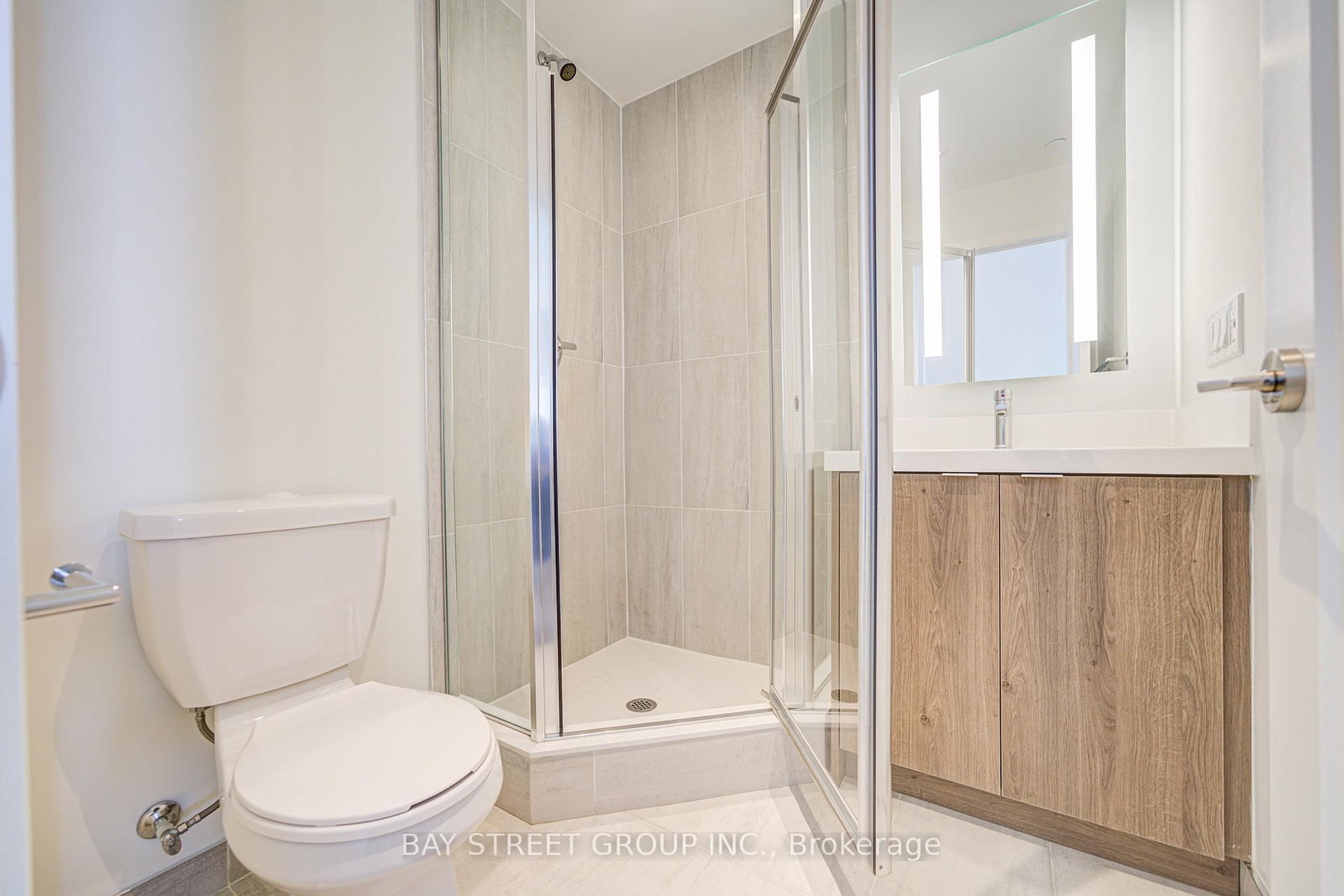 4032-5 Mabelle Ave, Toronto — 11