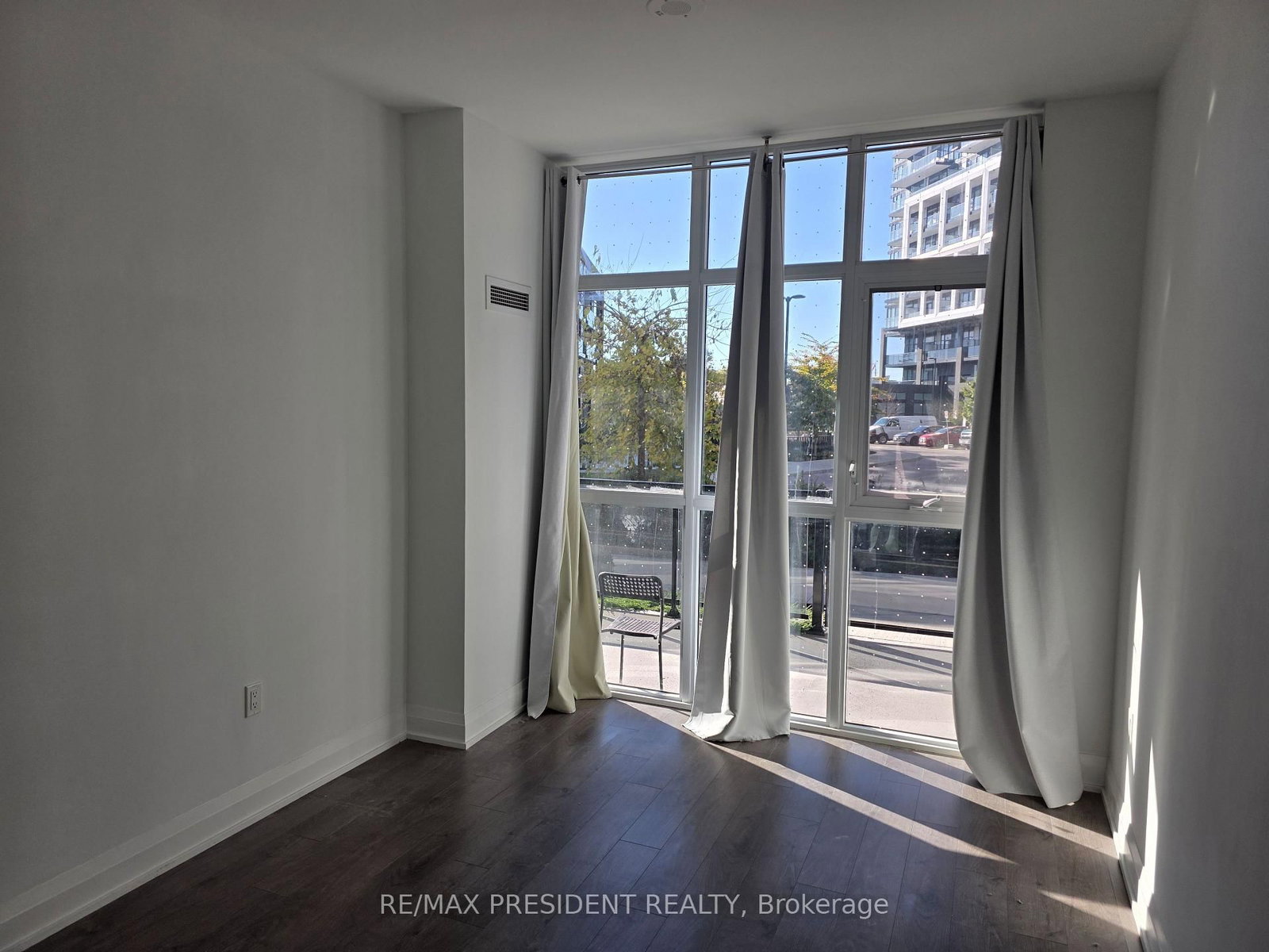 112-60 George Butchart Dr, Toronto — 11