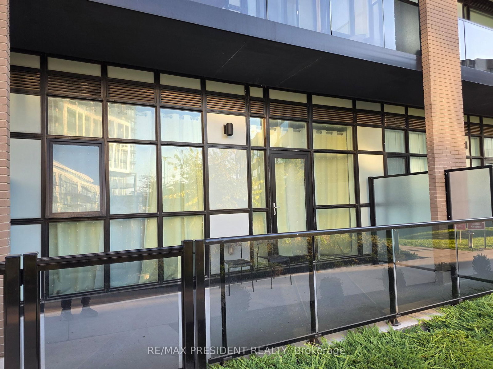 112-60 George Butchart Dr, Toronto — 16