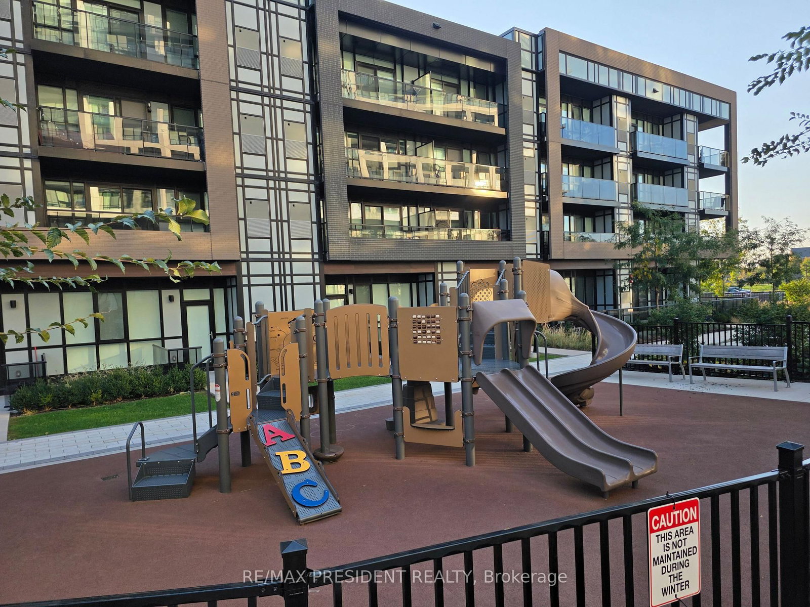 112-60 George Butchart Dr, Toronto — 18