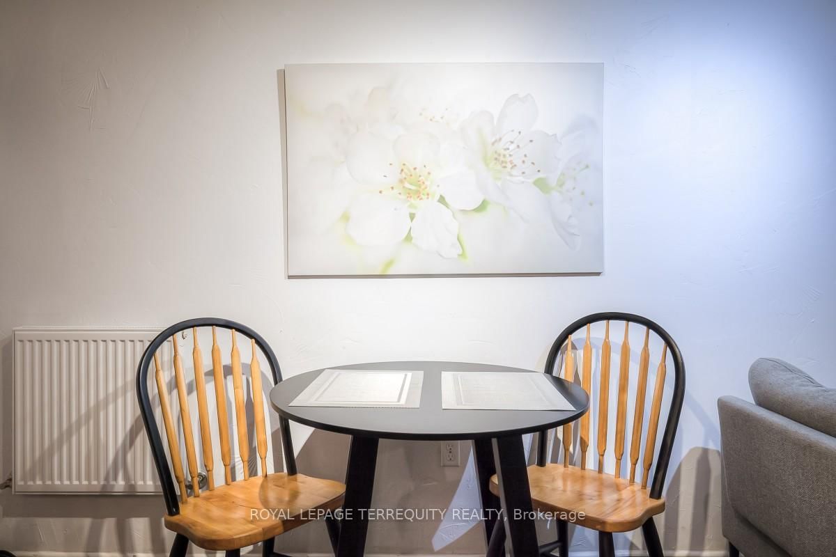 BSMT-26A Scarlett Rd, Toronto — 11